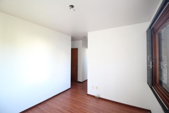 Suíte 1 de apartamento para alugar com 3 quartos, 120m² em Petrópolis, Porto Alegre
