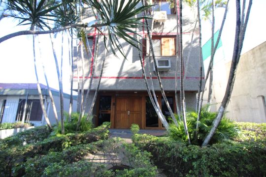 Fachada de apartamento para alugar com 3 quartos, 120m² em Petrópolis, Porto Alegre
