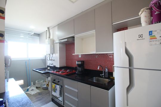 Cozinha/Área de serviço de apartamento para alugar com 2 quartos, 50m² em Jardim Monte Alegre, Taboão da Serra