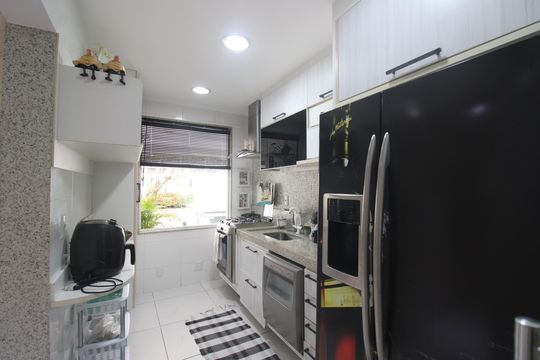 Cozinha de casa à venda com 3 quartos, 424m² em Anil, Rio de Janeiro