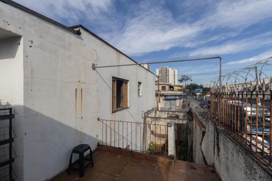 Varanda de casa à venda com 2 quartos, 124m² em Parque Edu Chaves, São Paulo