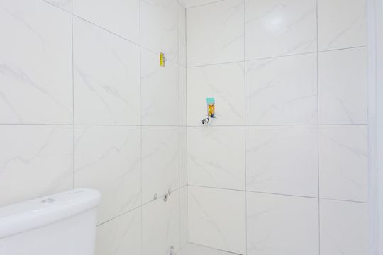 Banheiro de apartamento para alugar com 3 quartos, 62m² em Parque Cecap, Guarulhos