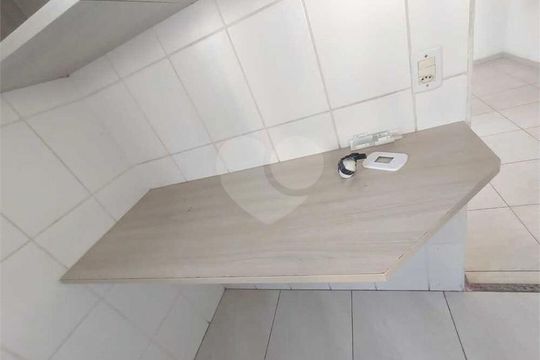 Apartamento à venda com 2 quartos, 44m² em Santa Maria, Osasco