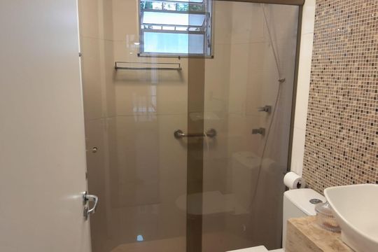 Apartamento à venda com 2 quartos, 45m² em Kennedy, Contagem