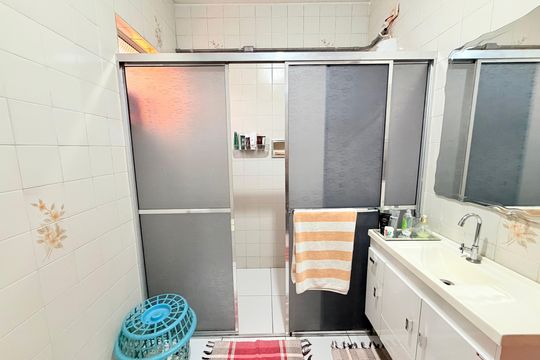 Casa à venda com 3 quartos, 260m² em Jardim Vaz de Lima, São Paulo