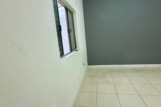 Casa à venda com 3 quartos, 260m² em Jardim Vaz de Lima, São Paulo