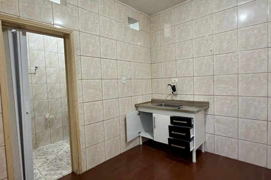 Casa à venda com 3 quartos, 260m² em Jardim Vaz de Lima, São Paulo