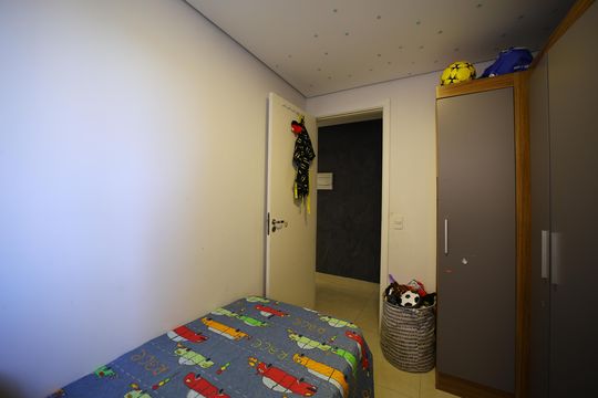 Quarto 2 de apartamento para alugar com 2 quartos, 41m² em Vila Buenos Aires, São Paulo