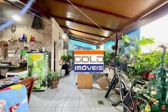 Apartamento à venda com 4 quartos, 74m² em Arpoador, Contagem