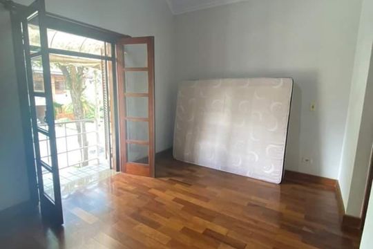 Casa à venda com 4 quartos, 340m² em Alphaville, Santana de Parnaíba