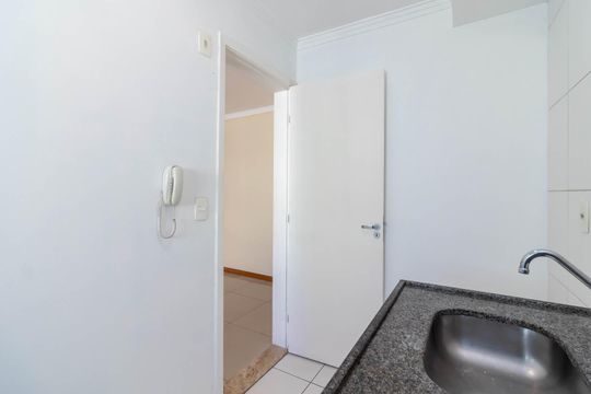 Cozinha de apartamento para alugar com 2 quartos, 65m² em Limão, São Paulo