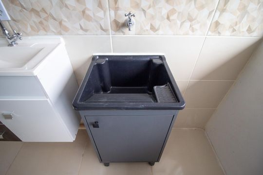 Área de Serviço de kitnet/studio para alugar com 1 quarto, 30m² em Lopes de Oliveira, Sorocaba