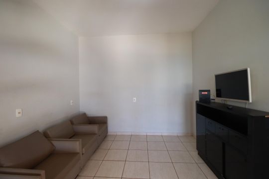 Casa para alugar com 2 quartos, 200m² em Jardim Orestes Lopes de Camargo, Ribeirão Preto
