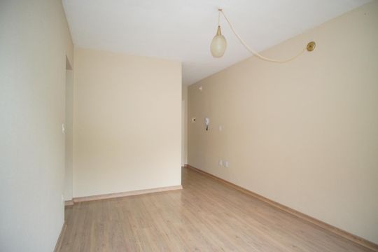 Sala de apartamento para alugar com 2 quartos, 67m² em Agronomia, Porto Alegre
