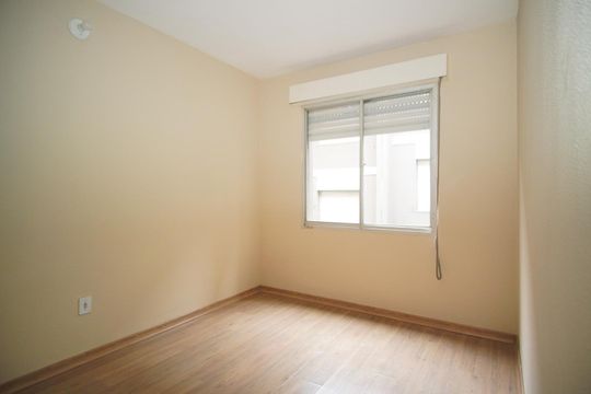 Quarto 1 de apartamento para alugar com 2 quartos, 67m² em Agronomia, Porto Alegre