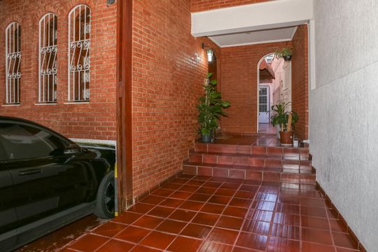 Garagem de casa à venda com 2 quartos, 125m² em Vila Leopoldina, São Paulo