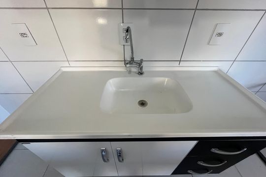 Cozinha - Torneira de apartamento para alugar com 2 quartos, 41m² em Vila Plana, São Paulo