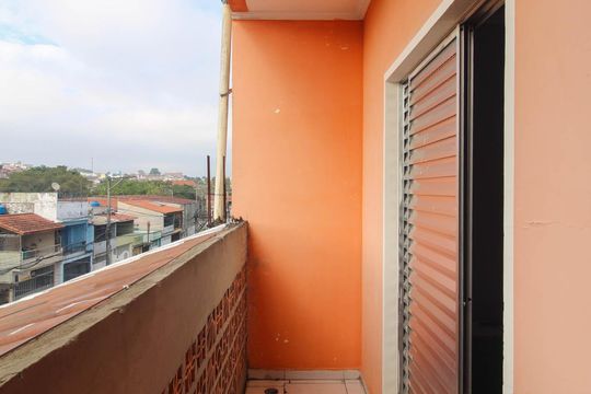 Varanda Quarto 1 de casa à venda com 2 quartos, 180m² em Parque Pinheiros, São Paulo
