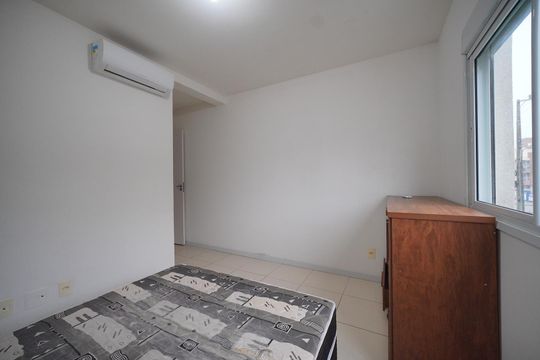 Suíte de apartamento para alugar com 2 quartos, 60m² em Ingleses Centro, Florianópolis