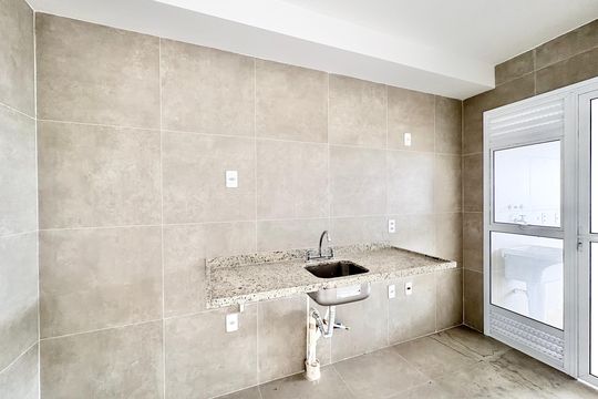 Cozinha de apartamento à venda com 3 quartos, 100m² em Parque Sao Domingos, São Paulo