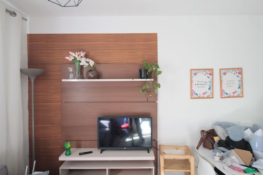 Sala de apartamento para alugar com 2 quartos, 43m² em Trevo, Belo Horizonte