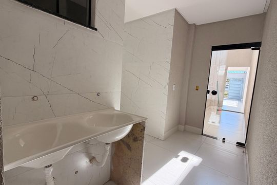 Área de Serviço de casa à venda com 3 quartos, 180m² em Moinho dos Ventos, Goiânia