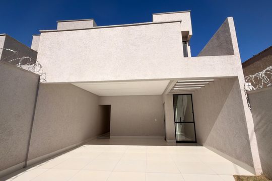 Garagem de casa à venda com 3 quartos, 180m² em Moinho dos Ventos, Goiânia