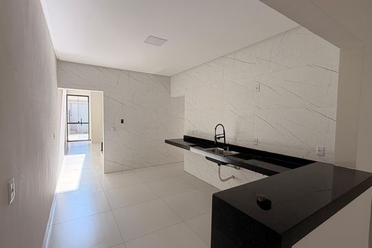 Cozinha de casa à venda com 3 quartos, 180m² em Moinho dos Ventos, Goiânia