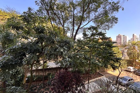 Vista de apartamento para alugar com 3 quartos, 110m² em Vila Olímpia, São Paulo