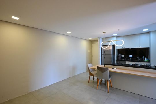 Sala de apartamento para alugar com 1 quarto, 52m² em Jardim Maria Duarte, São Paulo