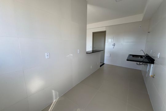 Cozinha de apartamento para alugar com 2 quartos, 60m² em Qi 416, Brasília