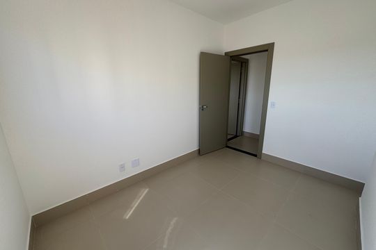 Quarto 1 de apartamento para alugar com 2 quartos, 60m² em Qi 416, Brasília