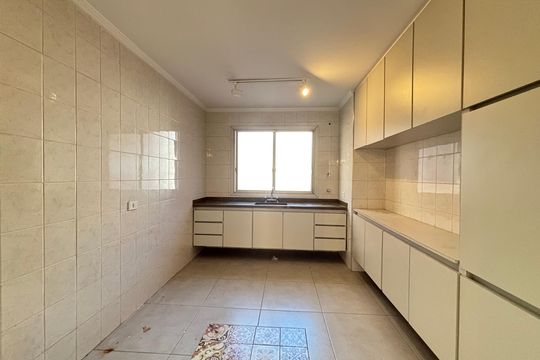 Cozinha de apartamento para alugar com 3 quartos, 280m² em Itaim Bibi, São Paulo