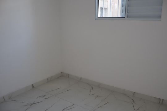 Quarto 2 de apartamento à venda com 2 quartos, 35m² em Jardim Santa Teresinha, São Paulo