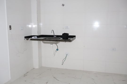 Sala de apartamento à venda com 2 quartos, 35m² em Jardim Santa Teresinha, São Paulo