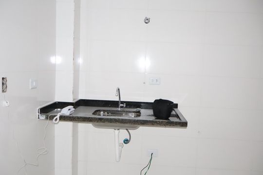 Cozinha de apartamento à venda com 2 quartos, 35m² em Jardim Santa Teresinha, São Paulo