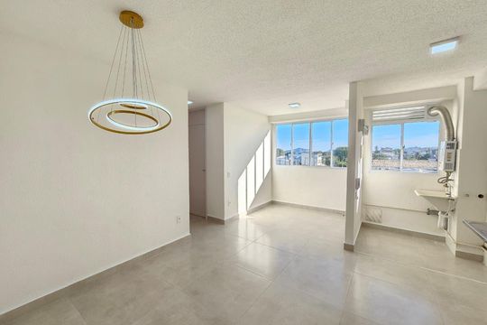 Apartamento para alugar com 2 quartos, 42m² em Campo Grande, Rio de Janeiro