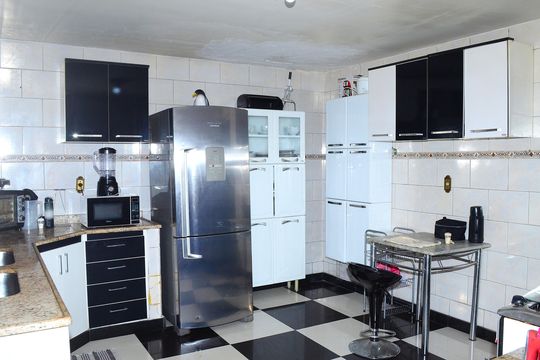Cozinha de casa para alugar com 2 quartos, 148m² em São Gabriel, Belo Horizonte