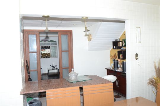 Sala 2 de casa para alugar com 2 quartos, 148m² em São Gabriel, Belo Horizonte