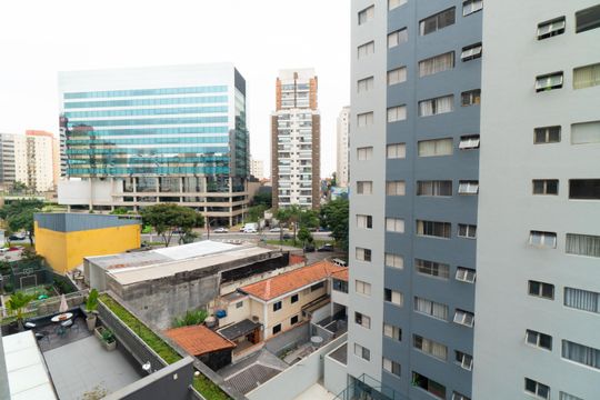 Vista da Suite de apartamento para alugar com 1 quarto, 35m² em Vila Guarani, São Paulo