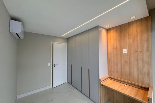 Quarto de apartamento à venda com 2 quartos, 152m² em Recreio dos Bandeirantes, Rio de Janeiro