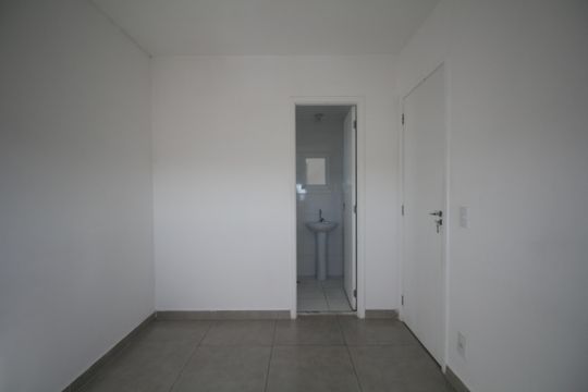 Quarto  de apartamento à venda com 1 quarto, 25m² em Paraíso do Morumbi, São Paulo