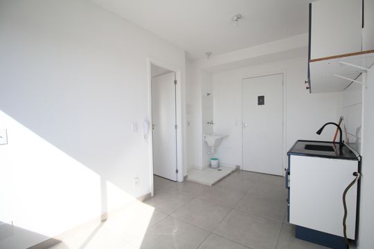 Sala/Cozinha de apartamento à venda com 1 quarto, 25m² em Paraíso do Morumbi, São Paulo