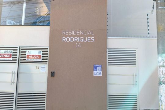 Fachada de apartamento à venda com 1 quarto, 26m² em Guaianases, São Paulo