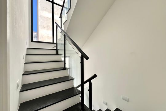 Escada de casa de condomínio à venda com 3 quartos, 137m² em Vila Monte Alegre, São Paulo