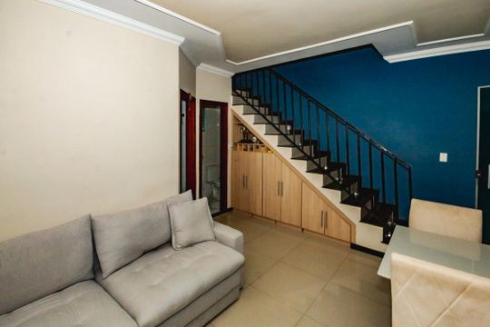 Casa à venda com 2 quartos, 113m² em Vila Cloris, Belo Horizonte
