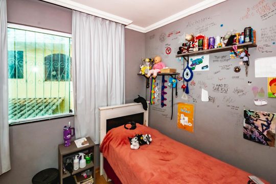 Quarto 2 de casa à venda com 2 quartos, 113m² em Vila Cloris, Belo Horizonte