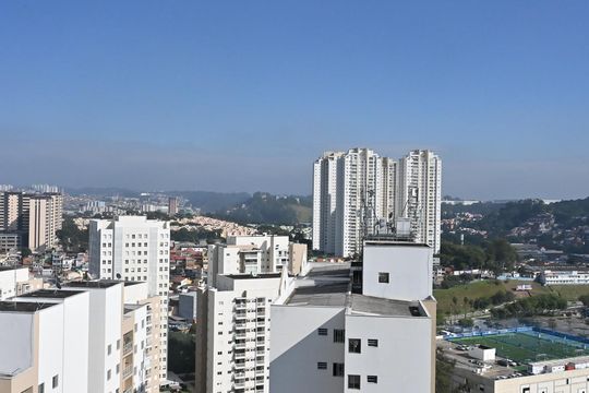 Vista do Quarto 1 de apartamento à venda com 2 quartos, 67m² em Jardim Henriqueta, Taboão da Serra