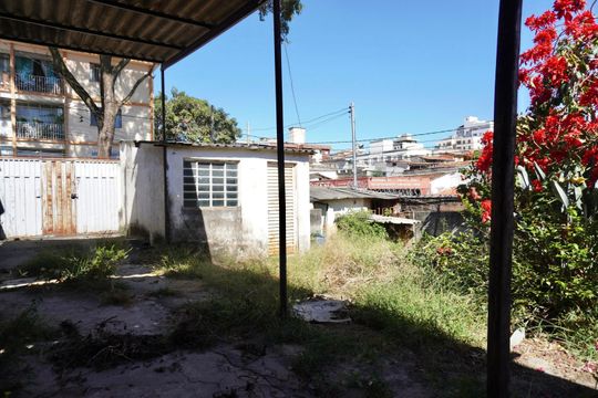 Área comum de casa à venda com 3 quartos, 90m² em Renascença, Belo Horizonte