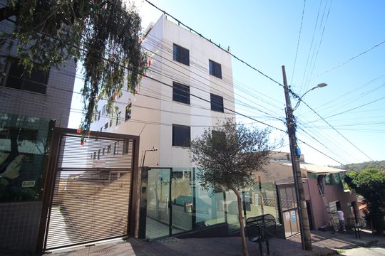 Fachada de apartamento à venda com 3 quartos, 74m² em Barreiro, Belo Horizonte